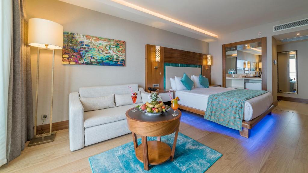 Ramada Resort by Wyndham Kusadasi foto 23