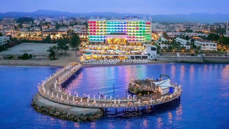 Azura Deluxe Resort & Spa Hotel foto 6