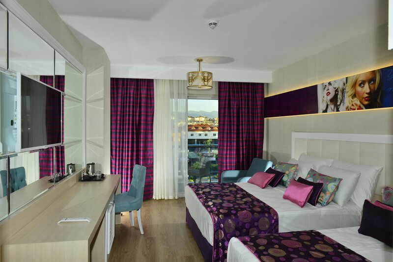 Azura Deluxe Resort & Spa Hotel foto 20
