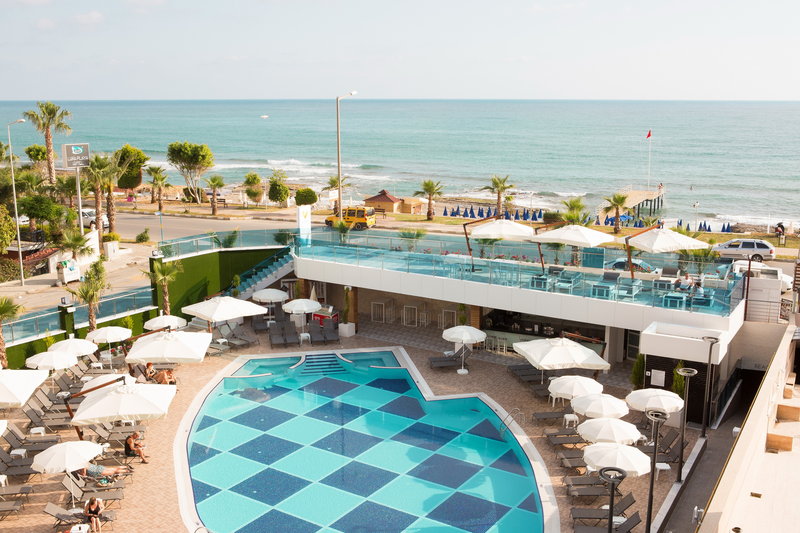 Sunprime C-Lounge Hotel image 2