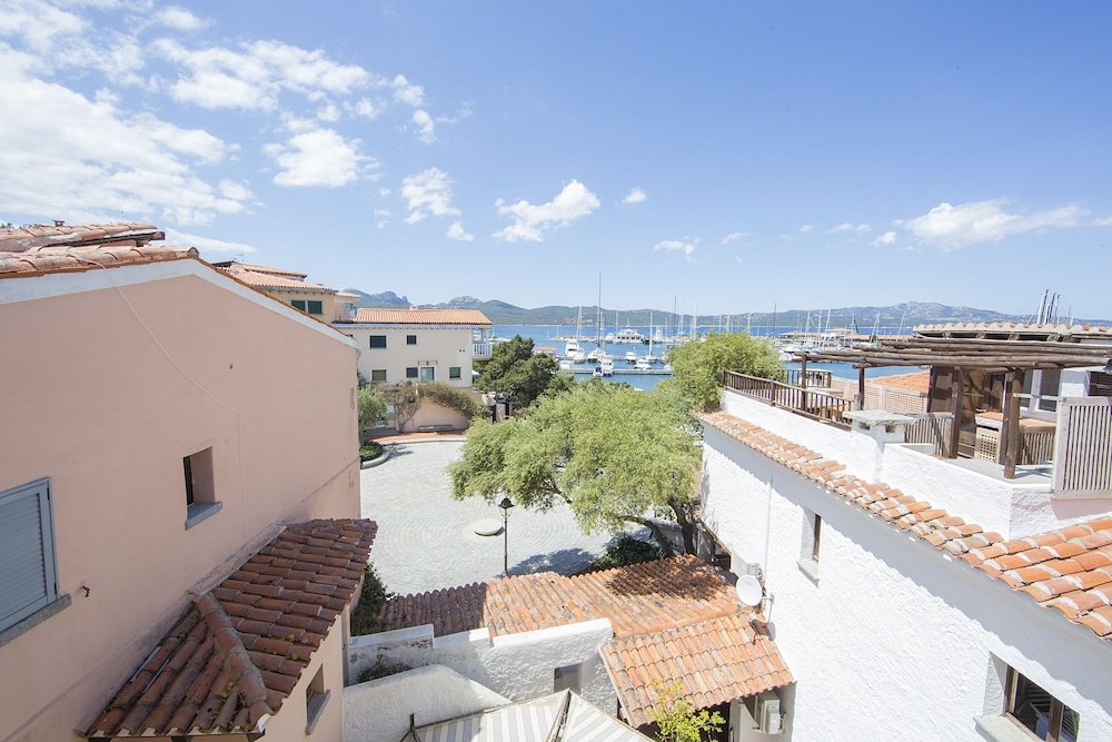 Zeezicht vanaf het balkon — Colonna San Marco