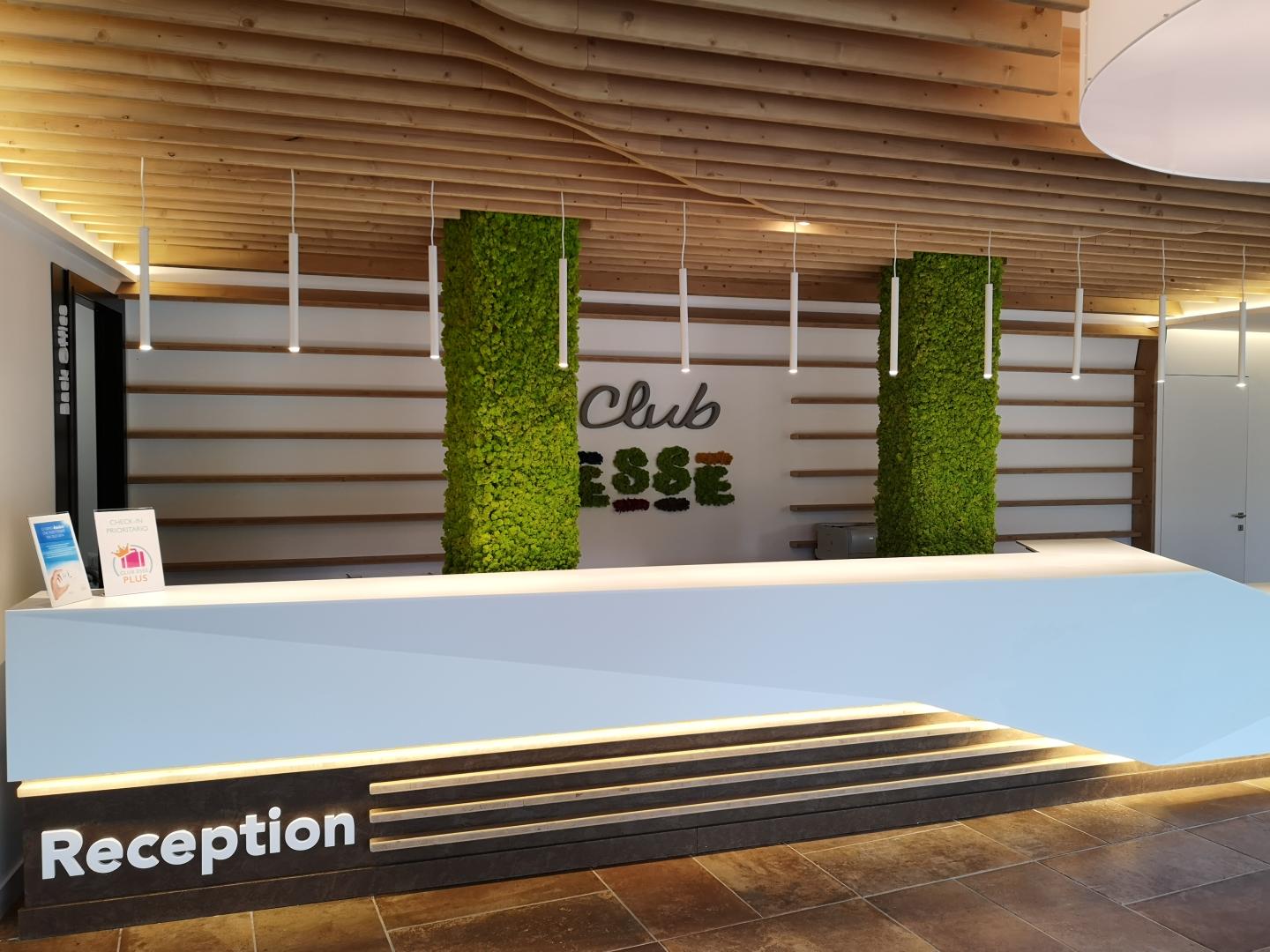 Lobby met receptie — Club Esse Roccaruja