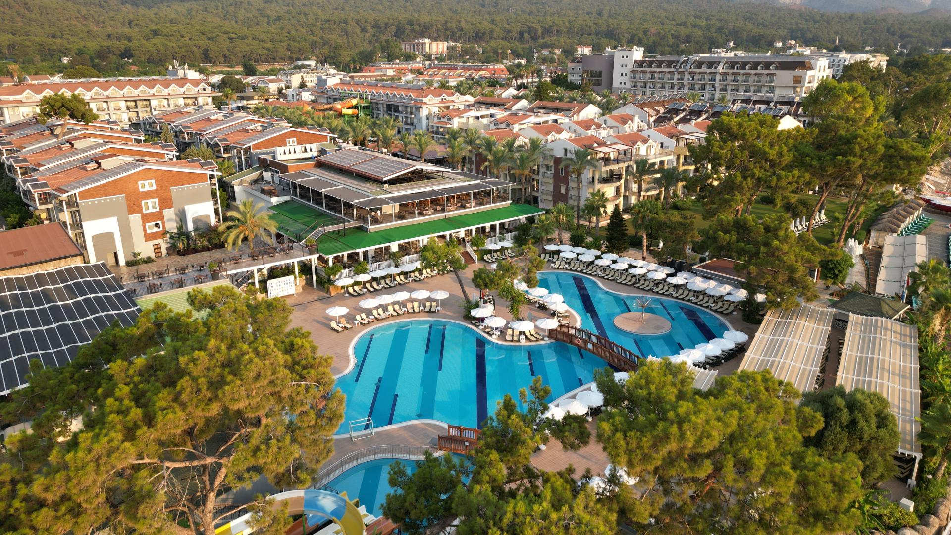 Crystal Aura Beach Resort & Spa foto 23