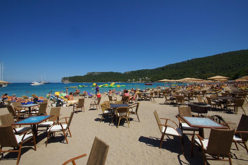 Grand Viking Hotel image 2