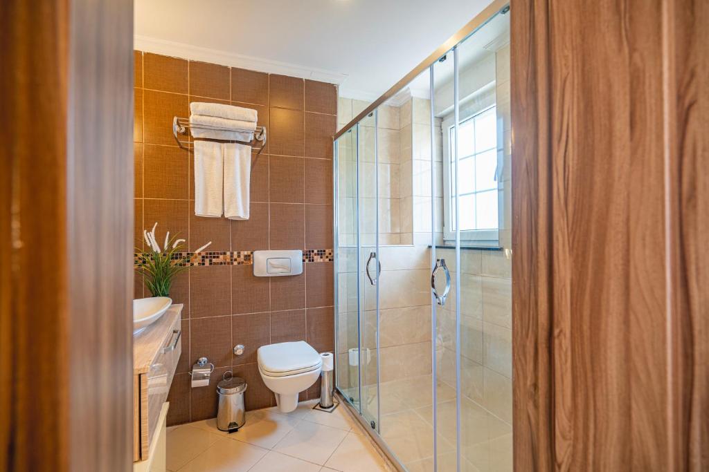 Dg Hotels Rose Resort image 2