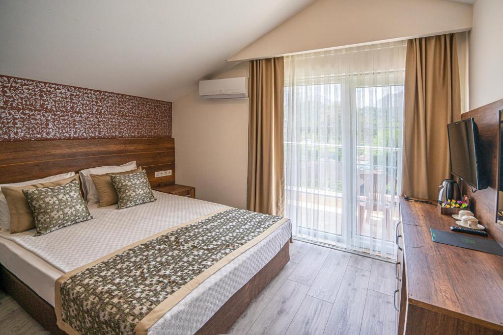 Dg Hotels Rose Resort image 1