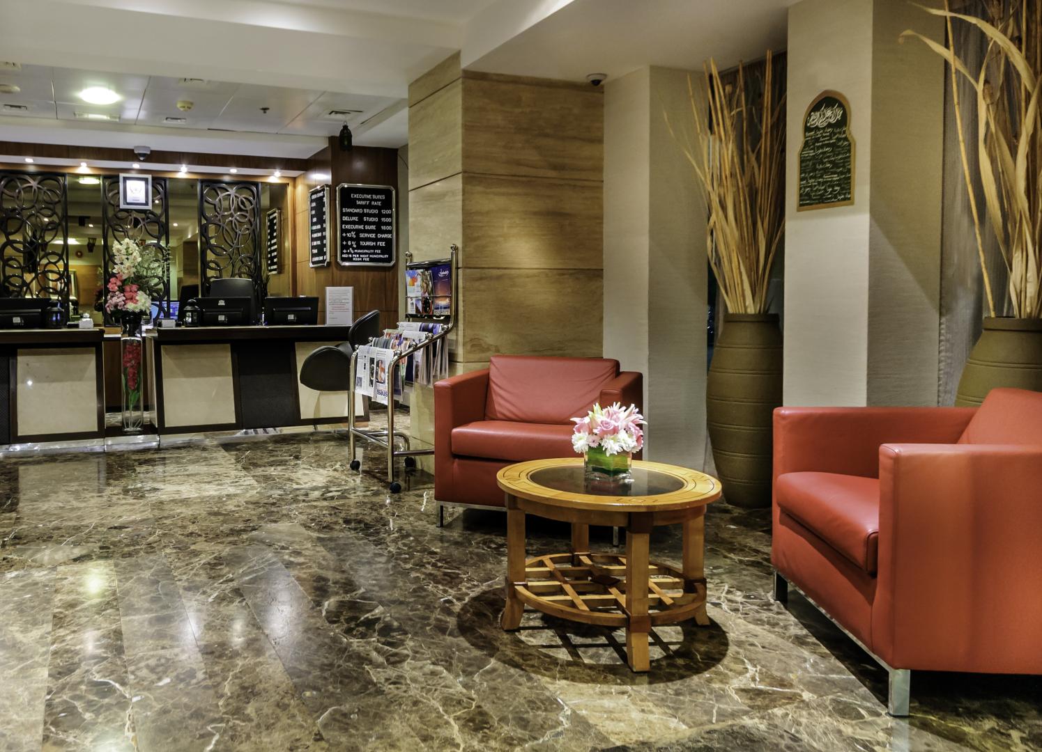 Executive Suites By Mourouj Gloria foto 2