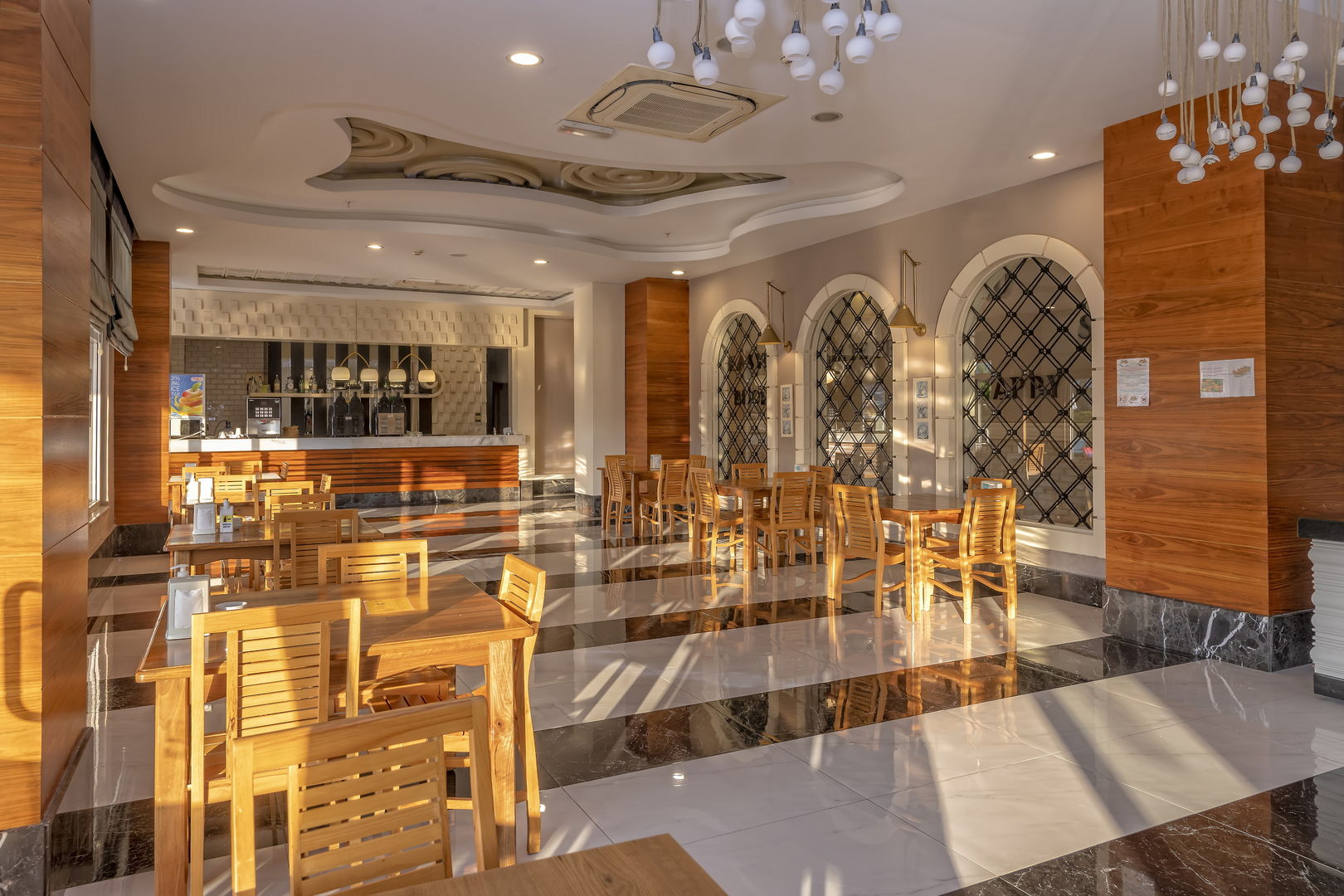 LRS Port River Hotel & Spa foto 10