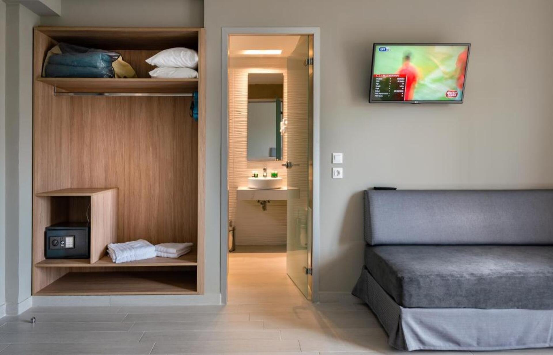 Sunday Hotel image 2