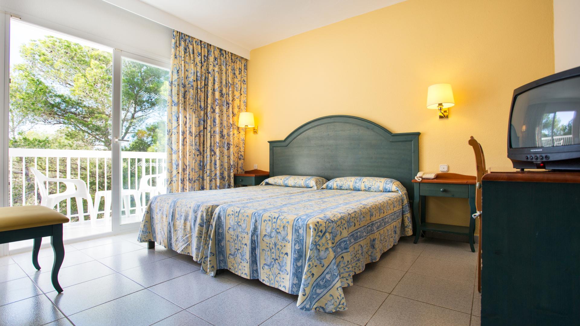 Hostal Es Pi 2 image 1