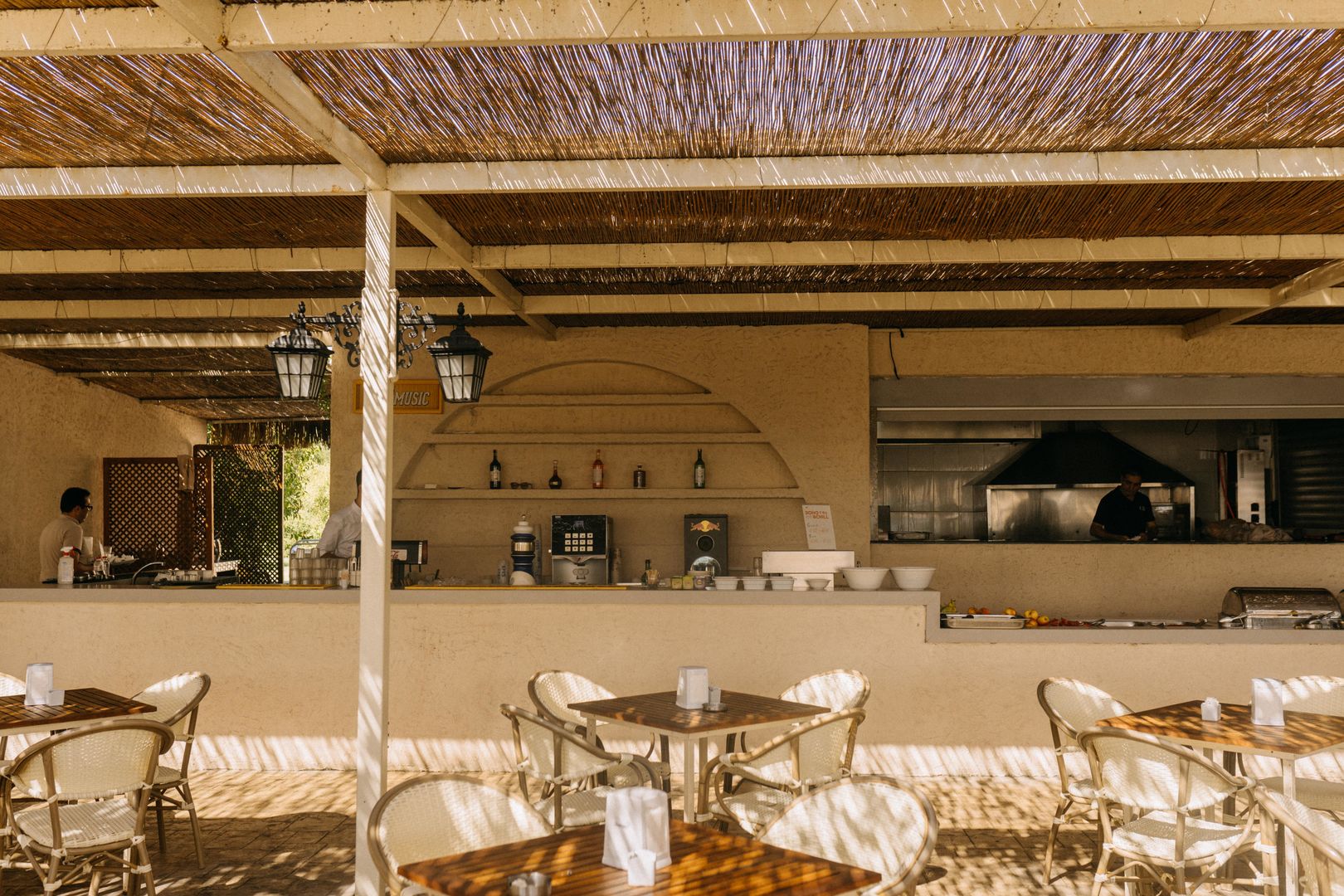 Castival Hotel image 2