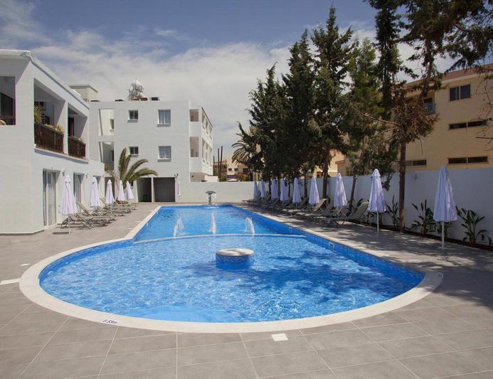 Princessa Vera Hotel Apartments foto 3