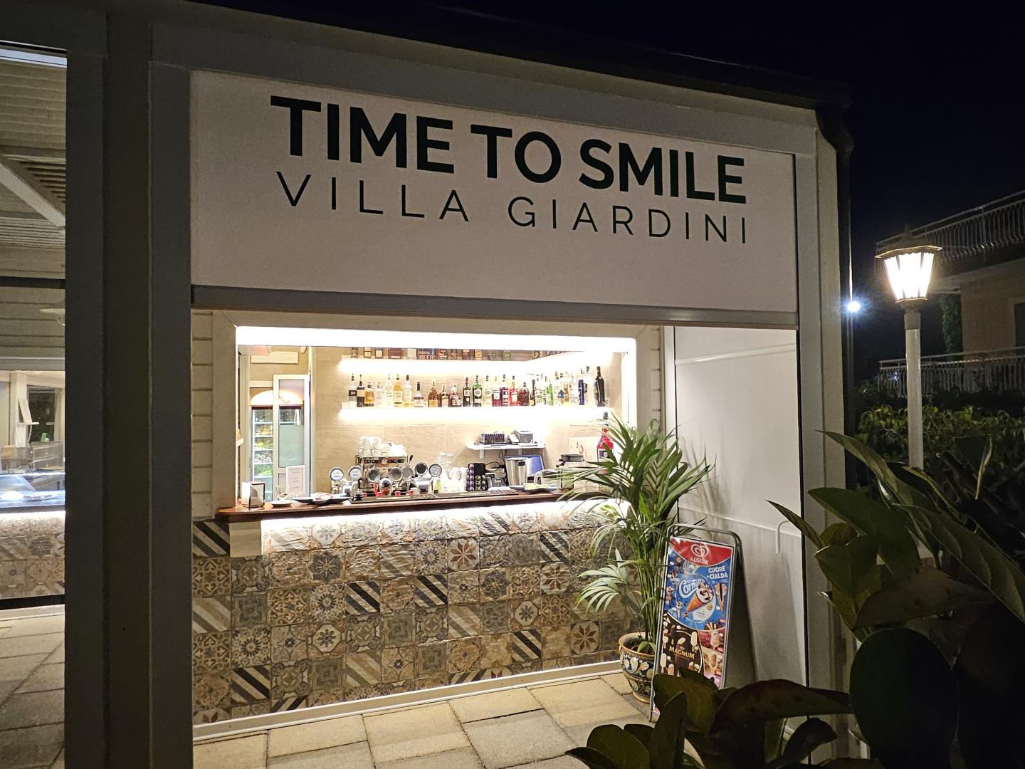 TIME TO SMILE Villa Giardini foto 44