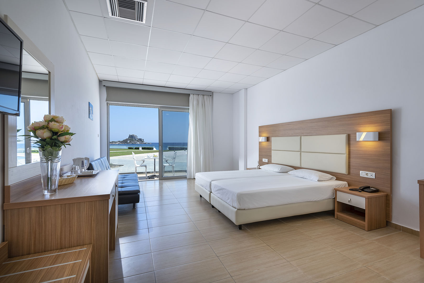 Royal Bay Suites foto 9