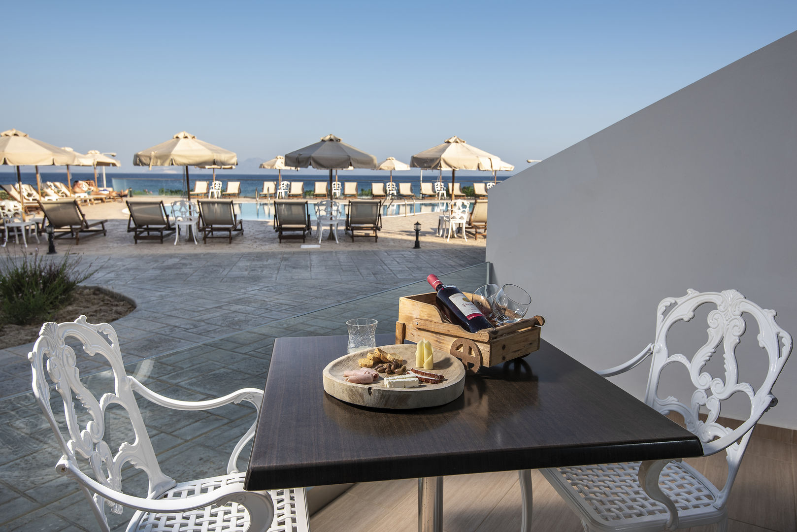 Royal Bay Suites foto 10