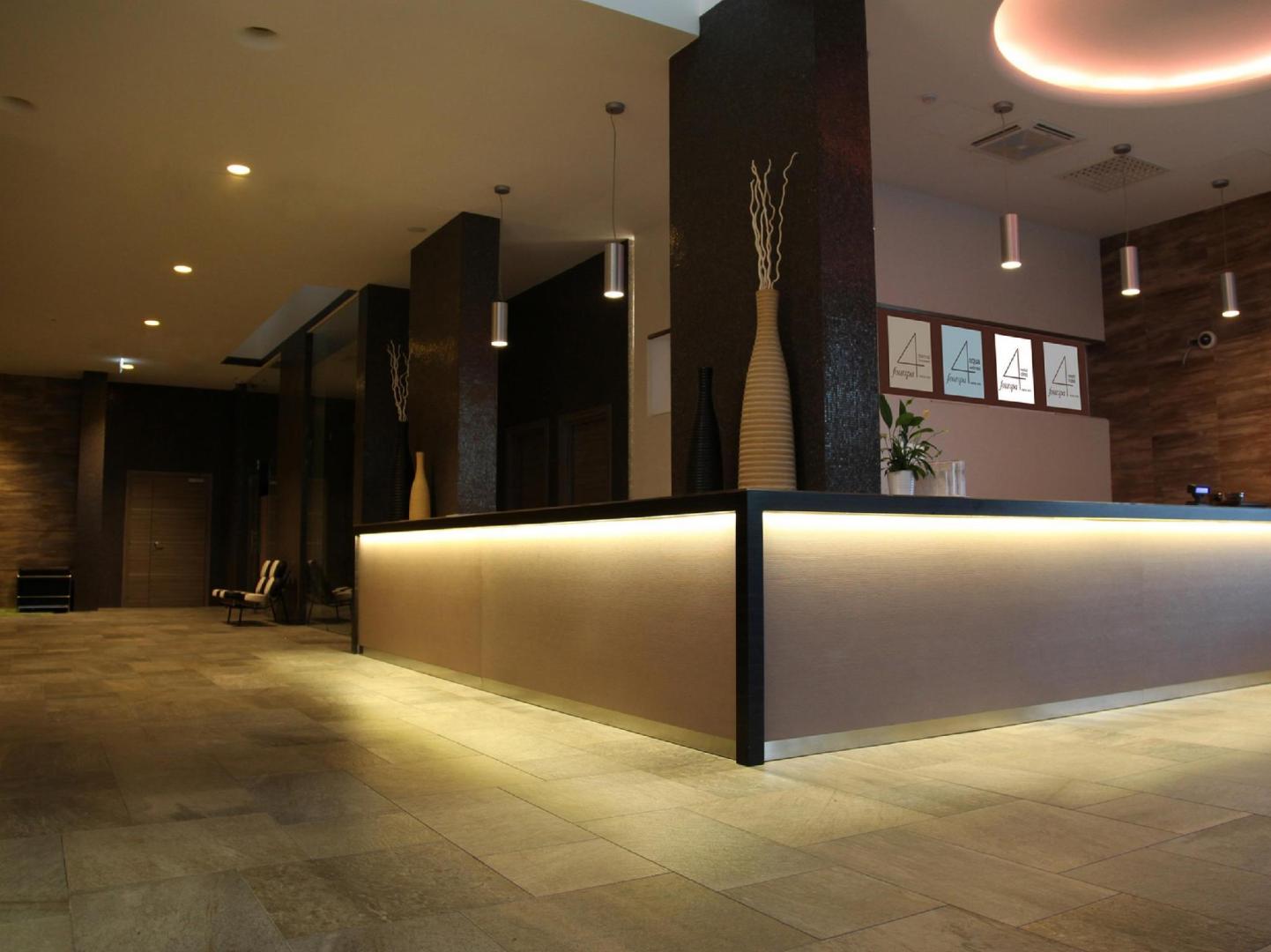 4 Spa Resort Hotel foto 15
