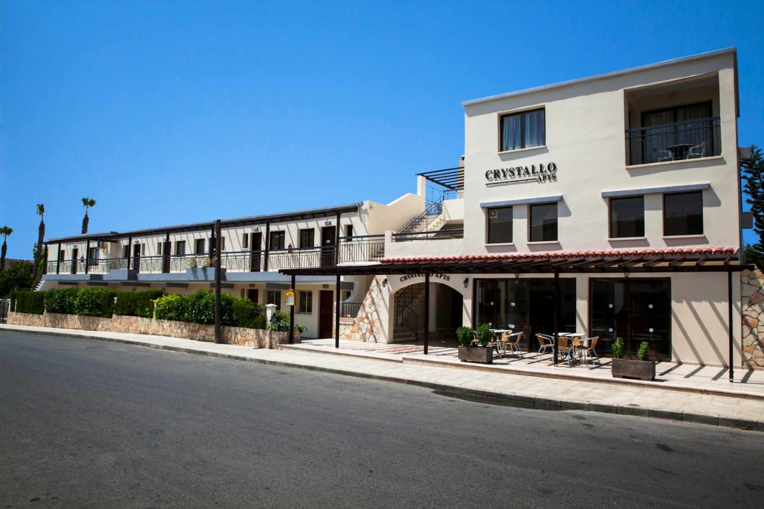 Crystallo Apartments image 0