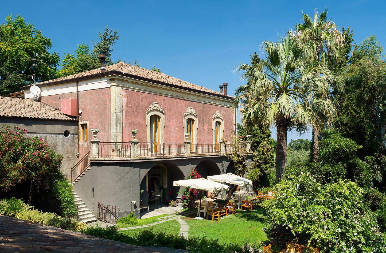 Monaci delle Terre Nere foto 13