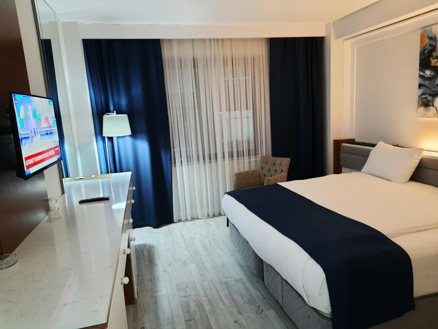 Nadir  Business Hotel image 1