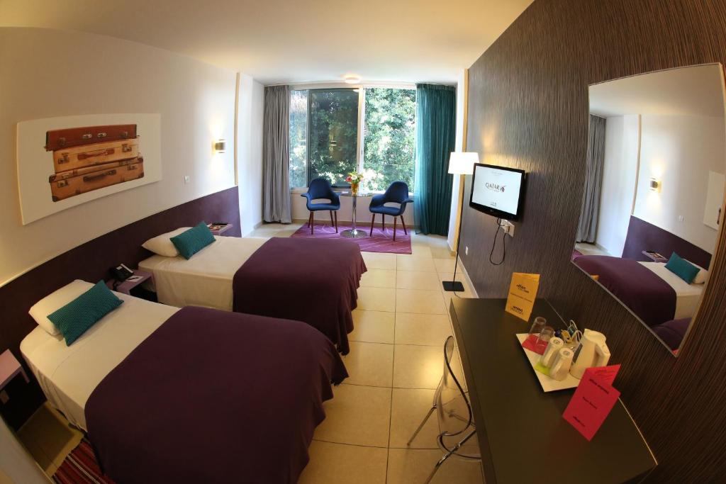 Altius Boutique Hotel image 0