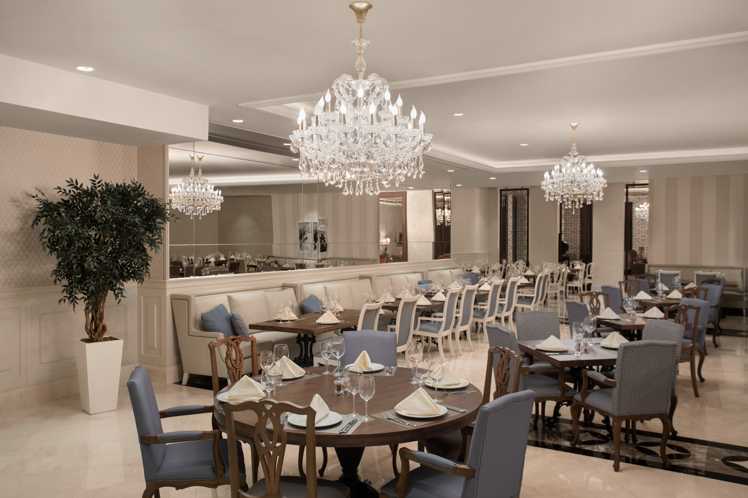 Lazzoni Hotel image 2