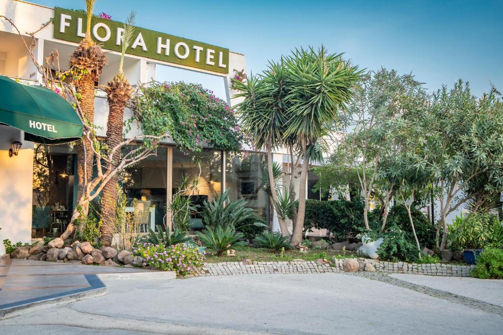 Flora Hotel image 0
