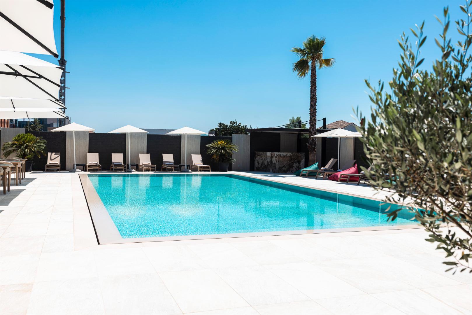 Best Western Premier Ark Hotel, Rina's, Albanië
