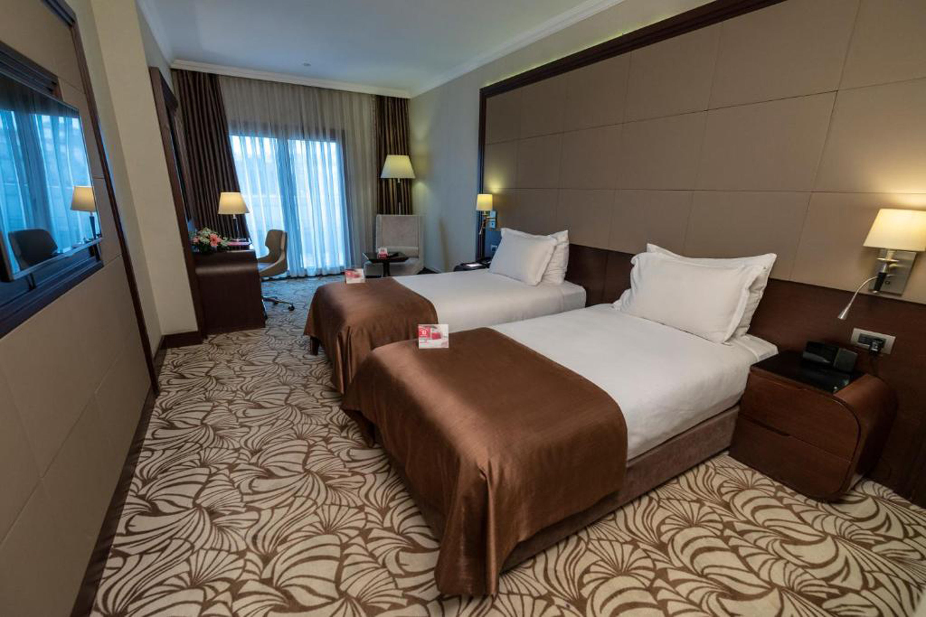 Ramada Hotel & Suites by Wyndham Istanbul Merter foto 12
