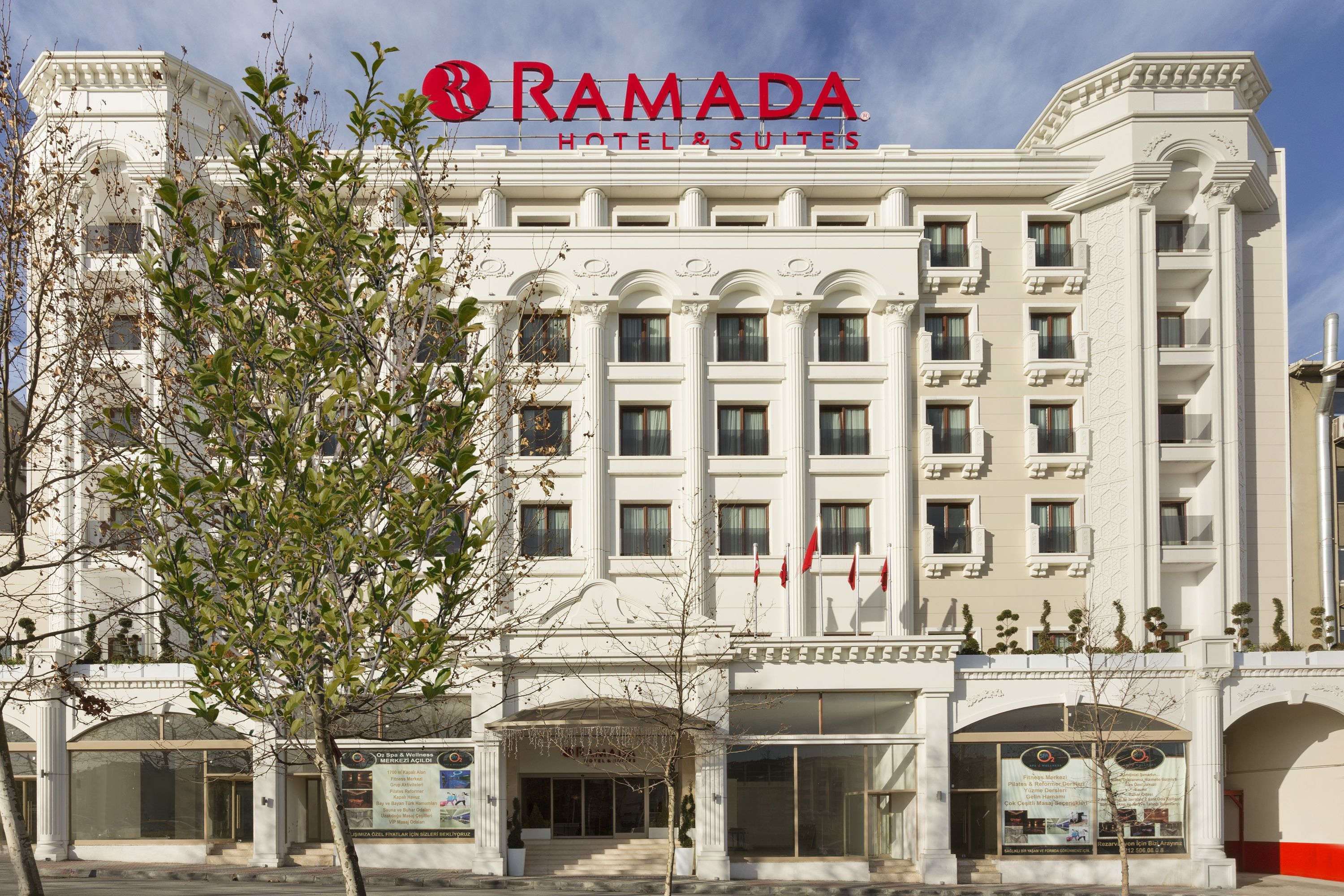 Ramada Hotel & Suites by Wyndham Istanbul Merter foto 21