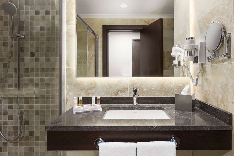 Ramada Hotel & Suites by Wyndham Istanbul Merter foto 70