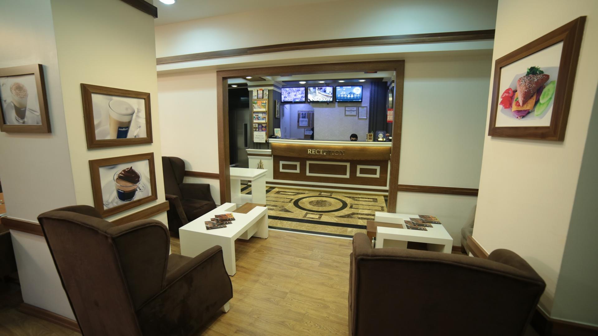 Hotel Black Pearl image 2