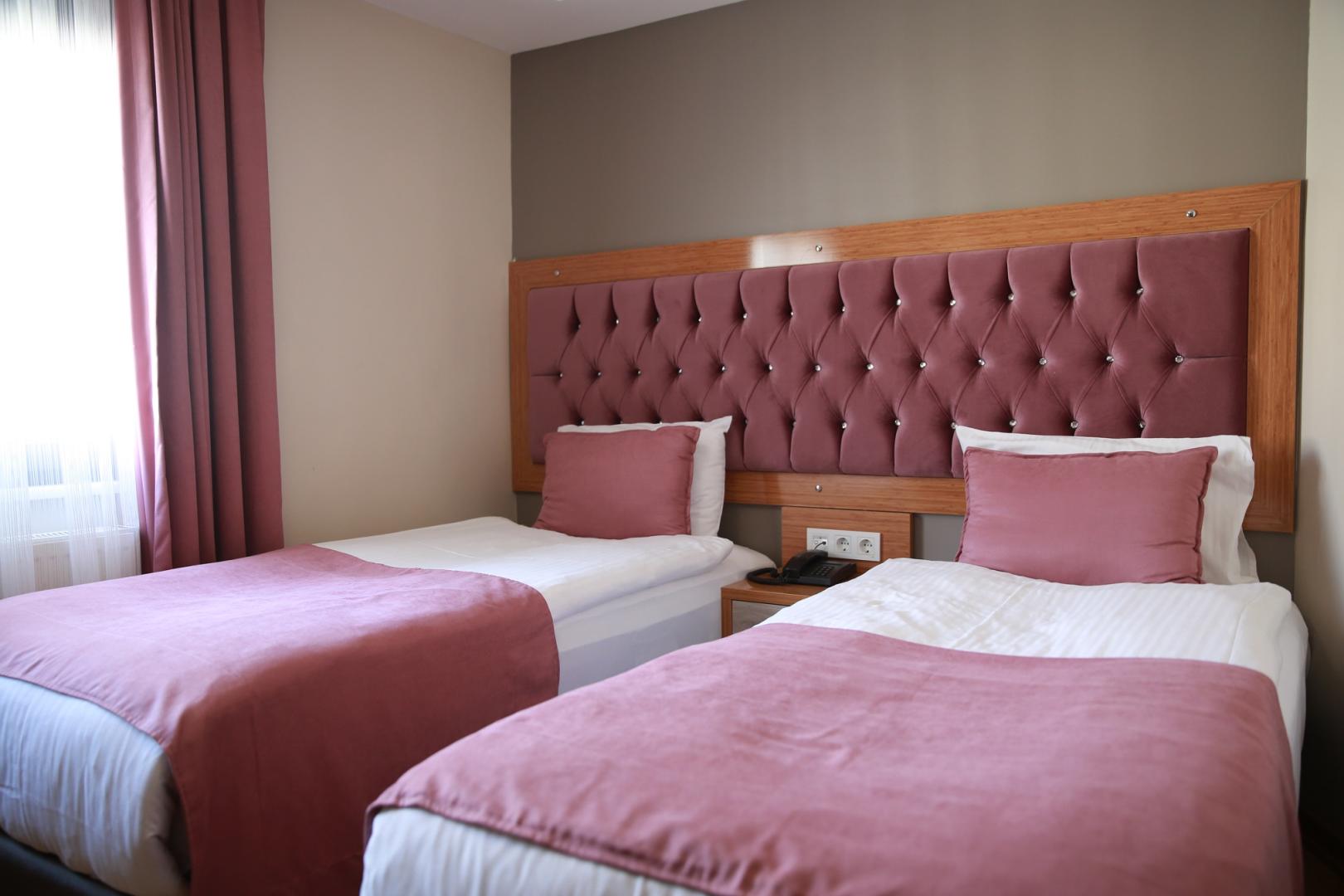 Hotel Black Pearl image 1