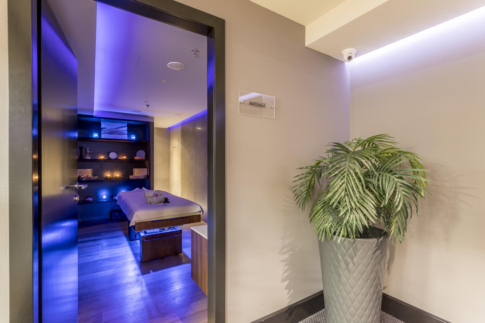 Spa massagekamer — Cornaro Hotel