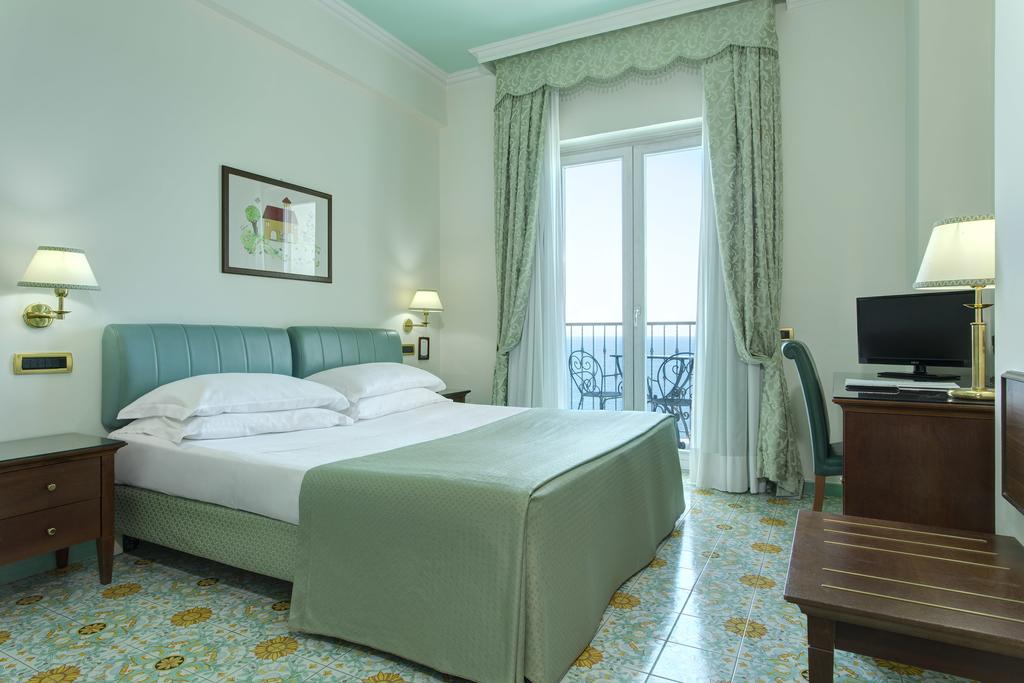 Lloyd's Baia Hotel foto 7