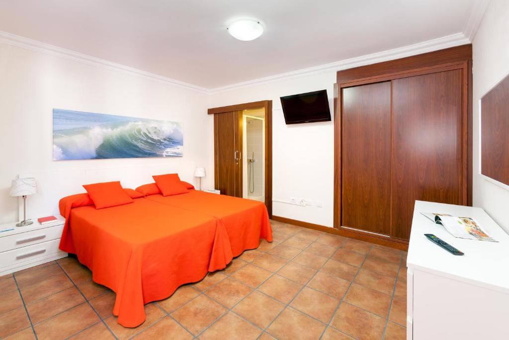 Apartamentos Terrazas Los Gigantes by Suncanarias image 1