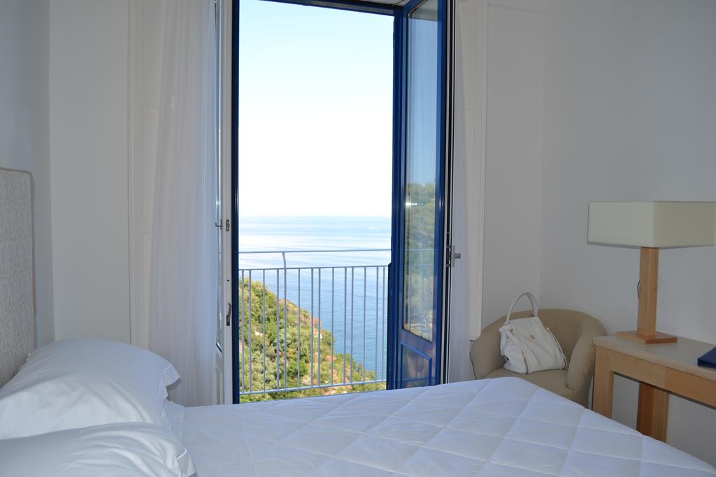 Boutique Hotel Helios foto 17