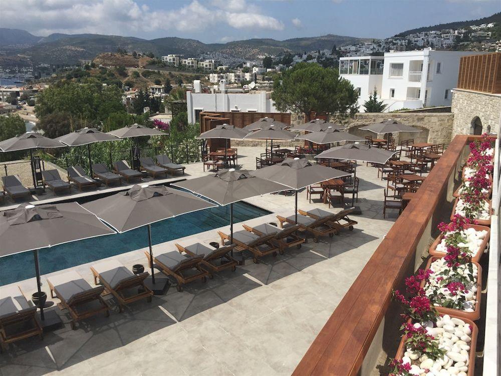 Zeezicht vanaf het balkon — Senses Hotel