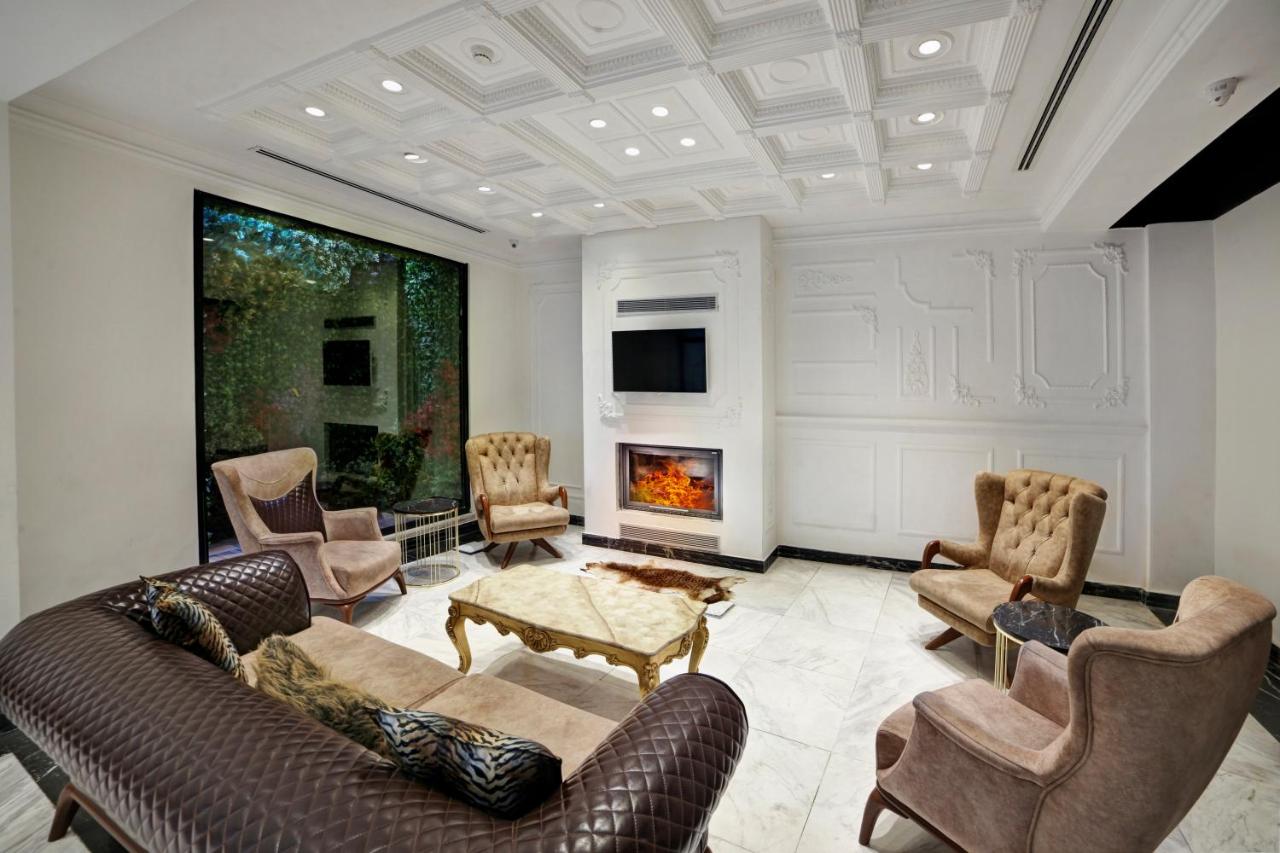 White Monarch Hotel foto 3
