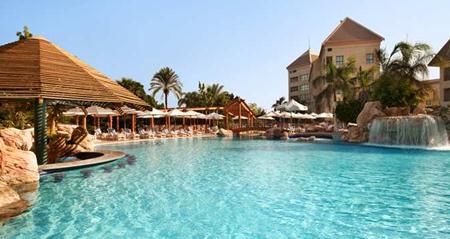 Hilton Pyramids Golf Resort image 1