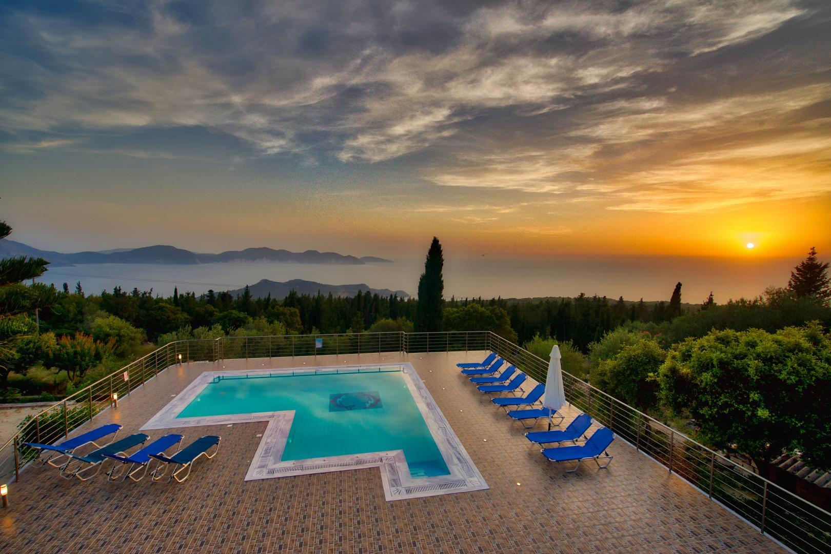 Panoramic Sunset Studios & Apartments foto 33