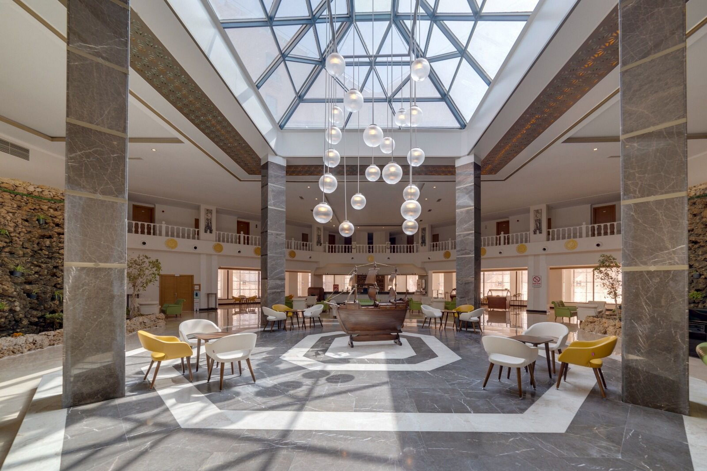 The Holiday Resort Hotel foto 8