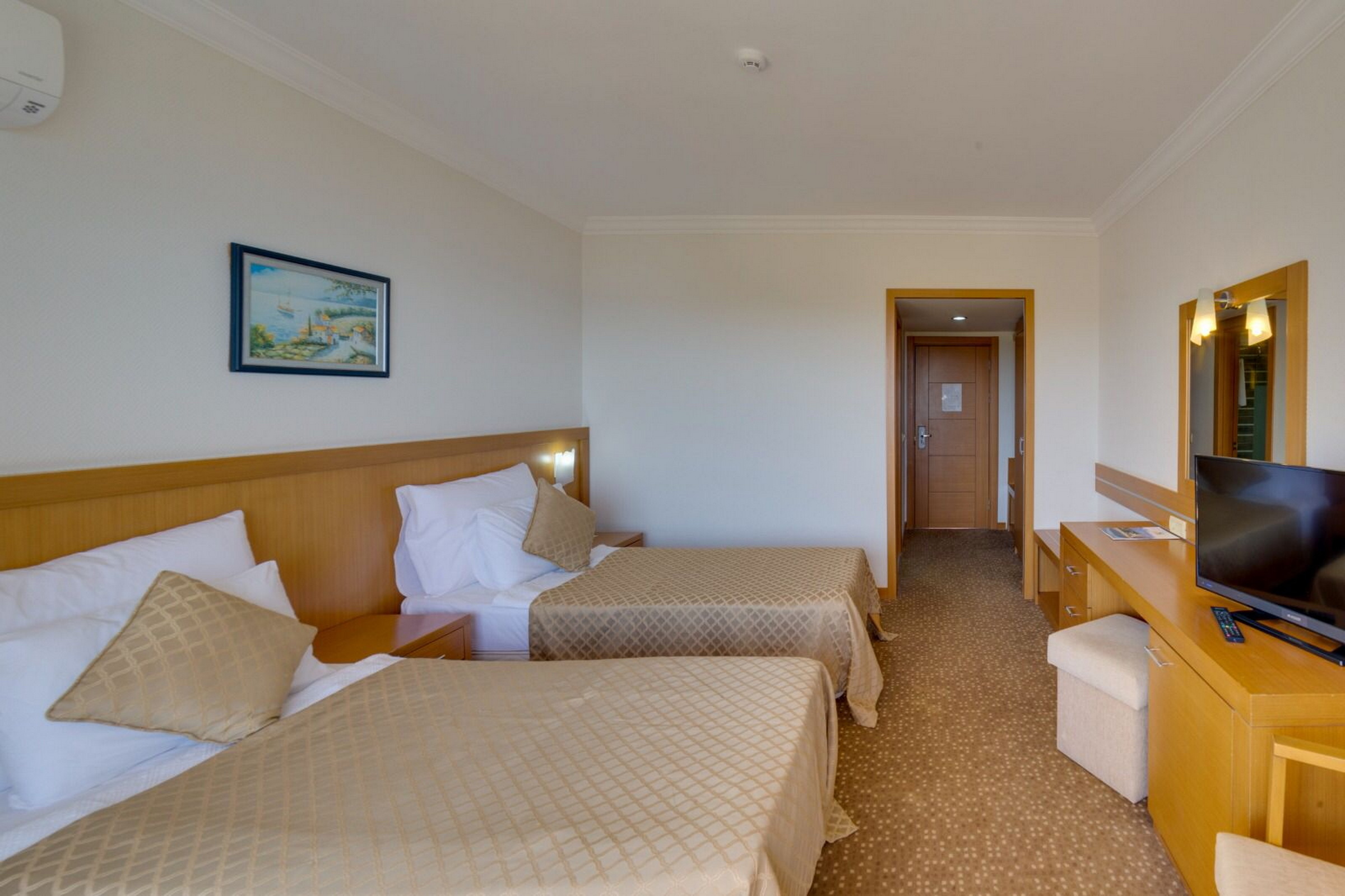 The Holiday Resort Hotel foto 12