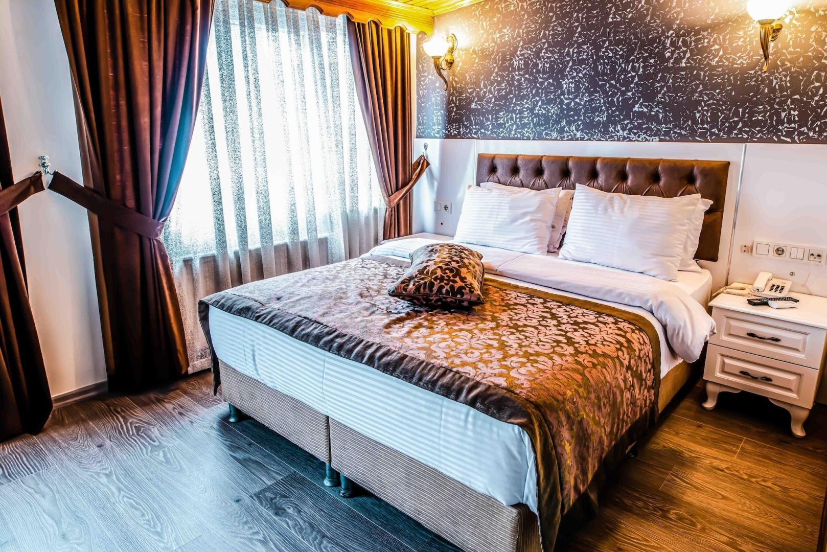 Lazz City Hotel image 1