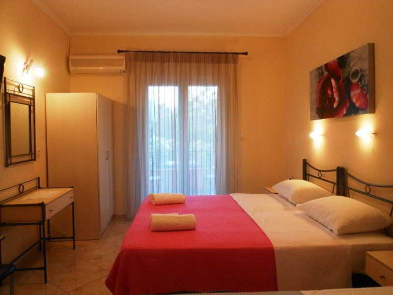 Ziogas Luxury Apartments foto 7