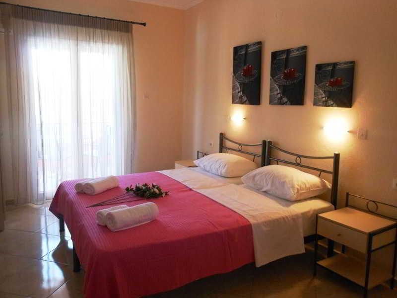 Ziogas Luxury Apartments foto 14