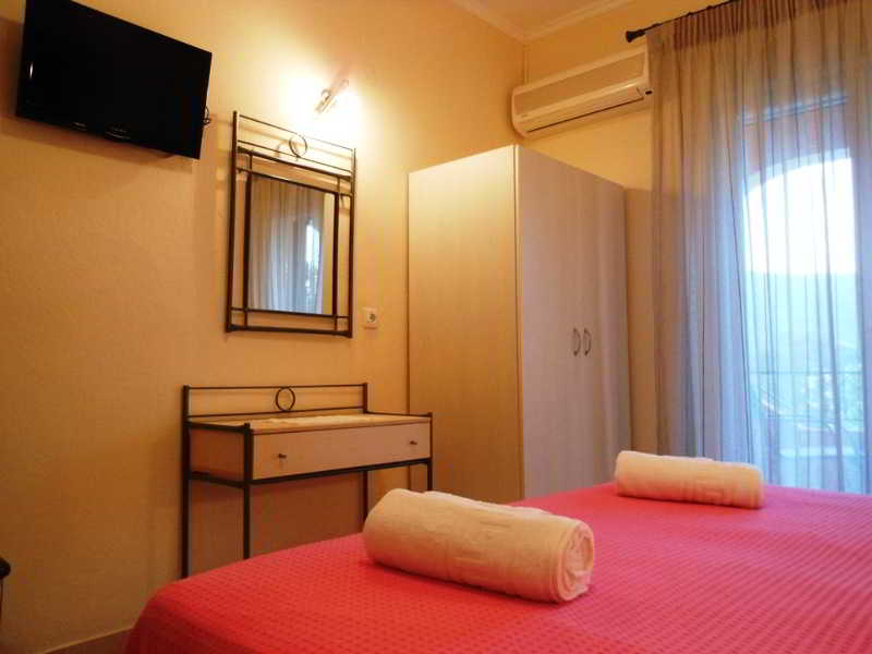 Ziogas Luxury Apartments foto 6