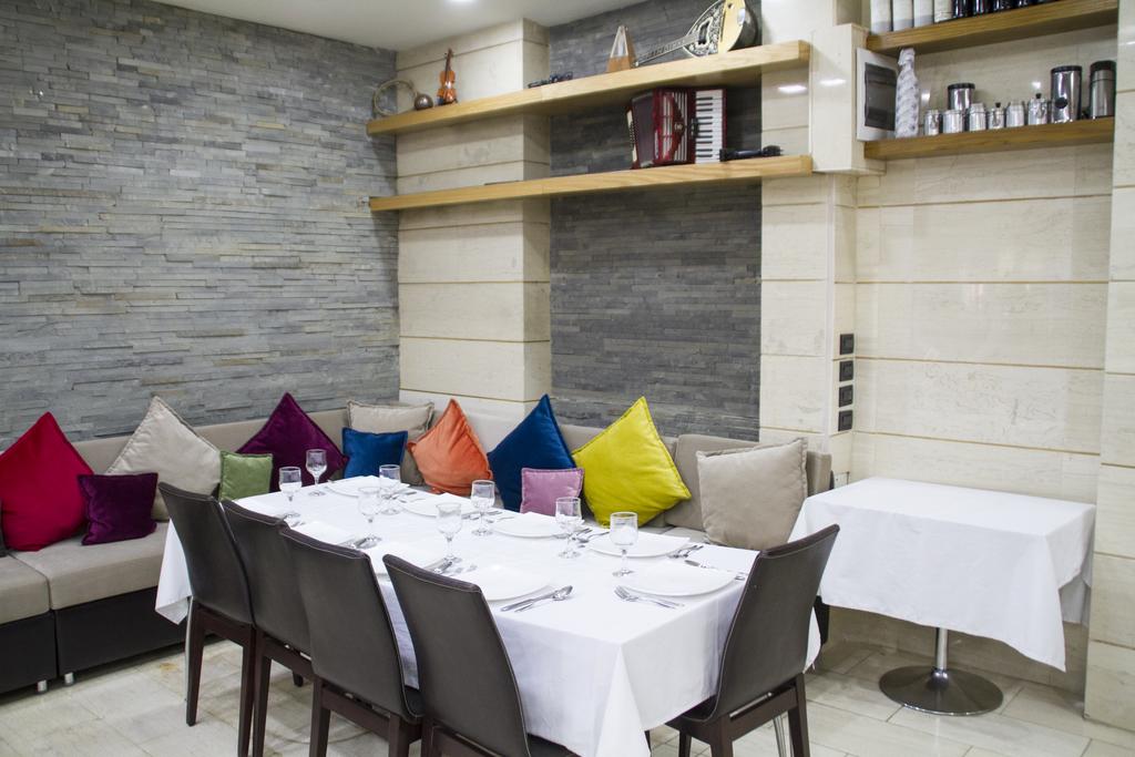 Hotel Comfort Tirana — 3