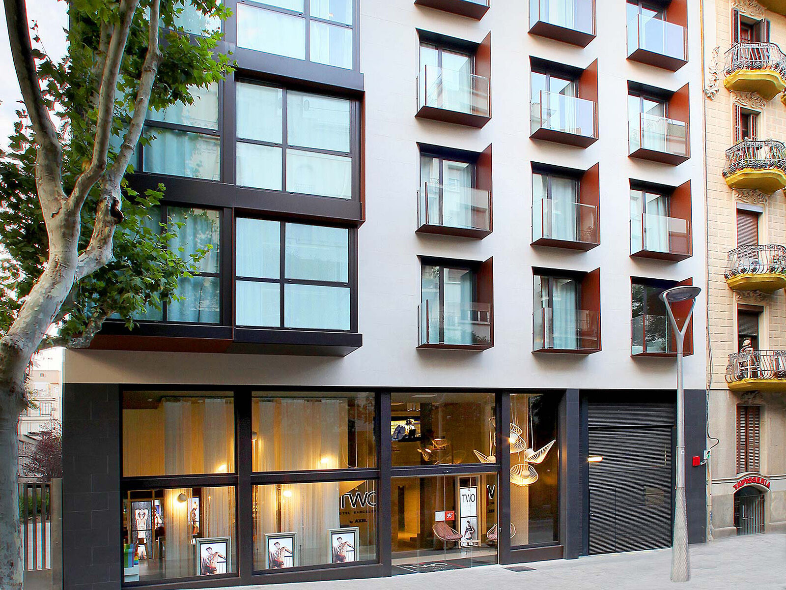TWO Hotel Barcelona by Axel foto 6