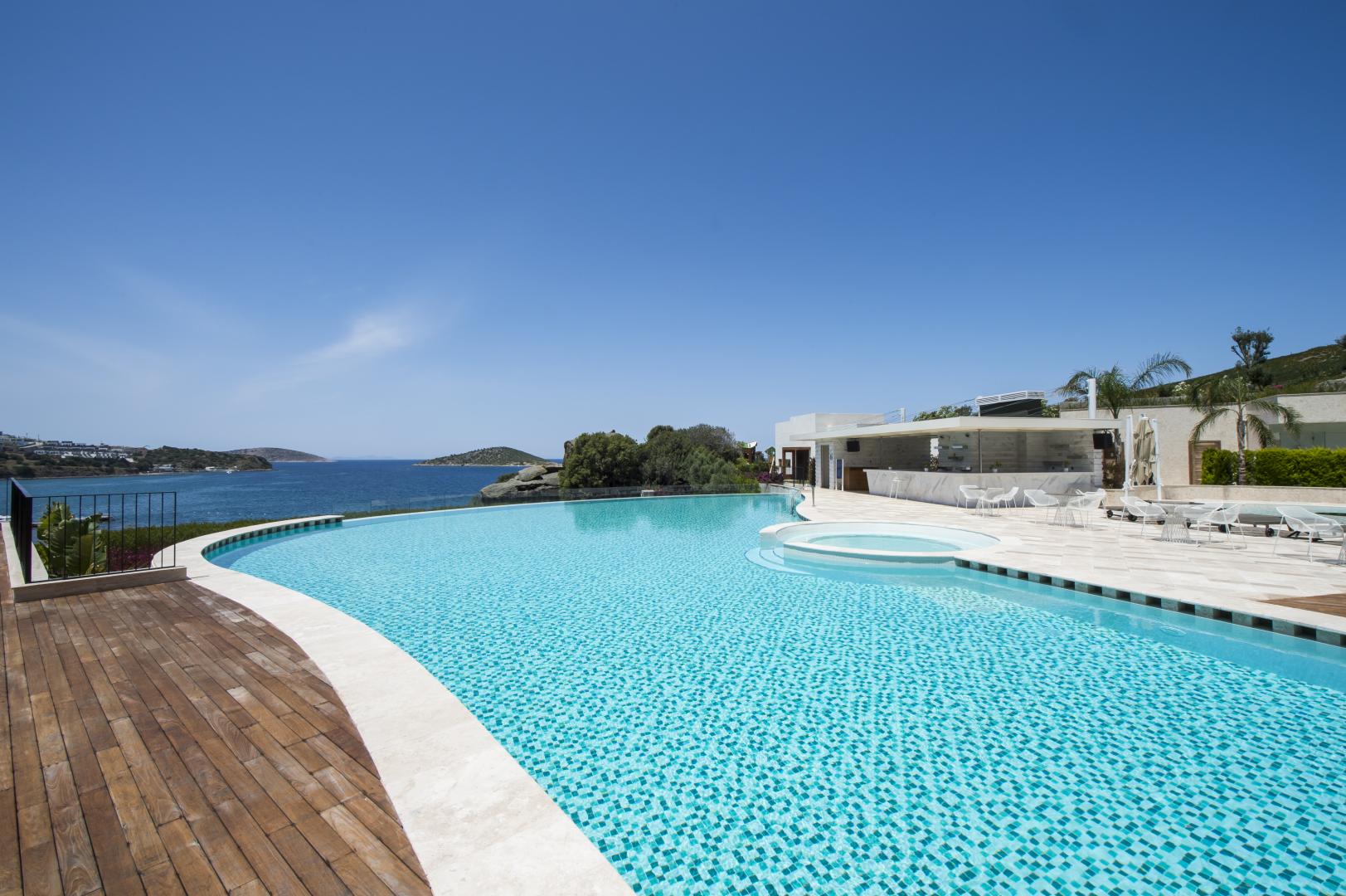 Sirene Luxury Hotel Bodrum image 0