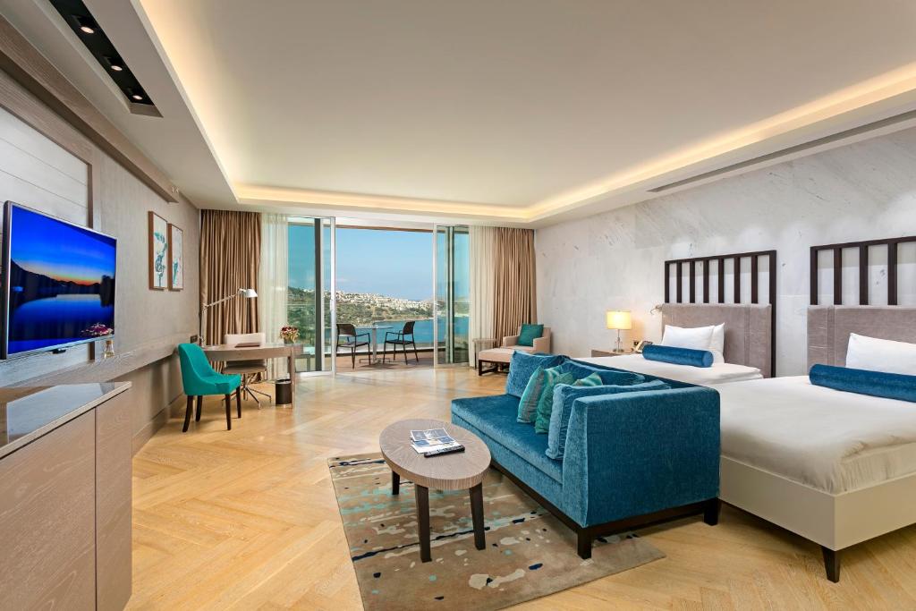 Suite met zithoek — Sirene Luxury Hotel Bodrum